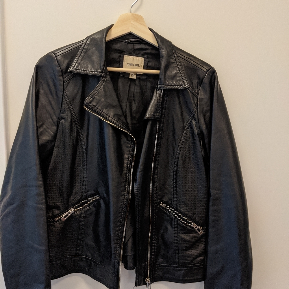 Women's leather jacket